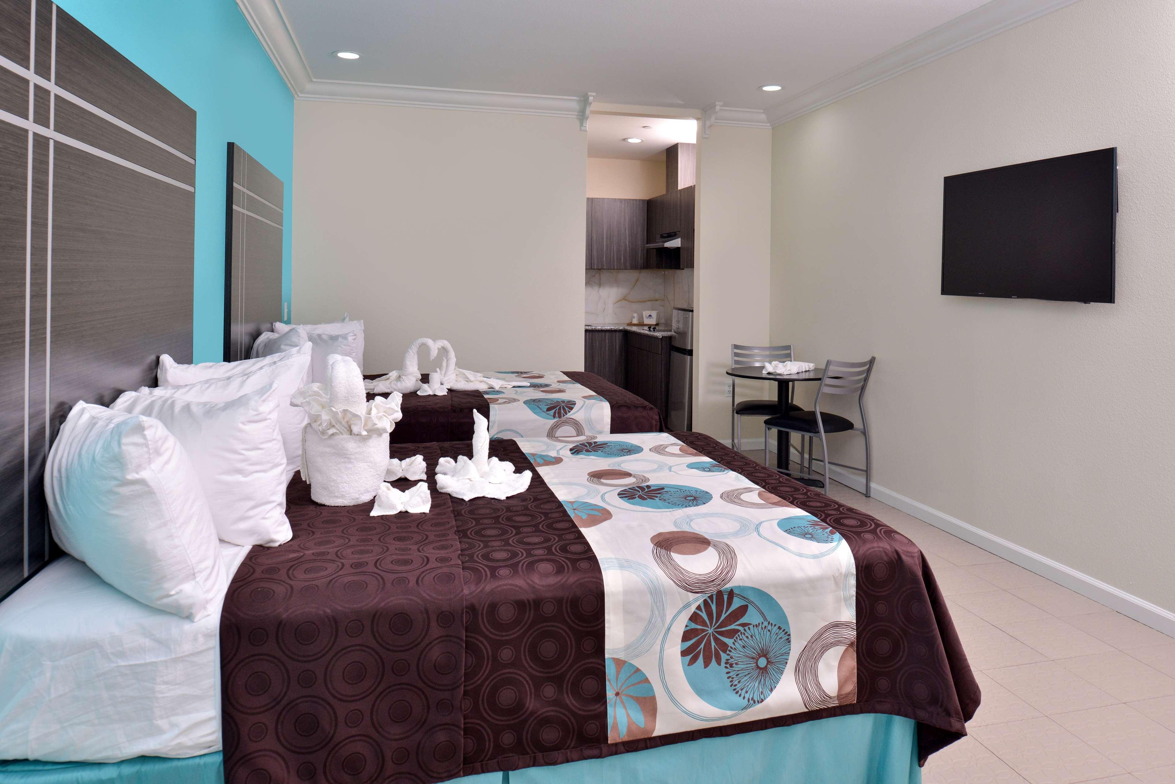 Mission Bend Americas Best Value Inn & Suites - Houston/Hwy 6 & Westpark מראה חיצוני תמונה